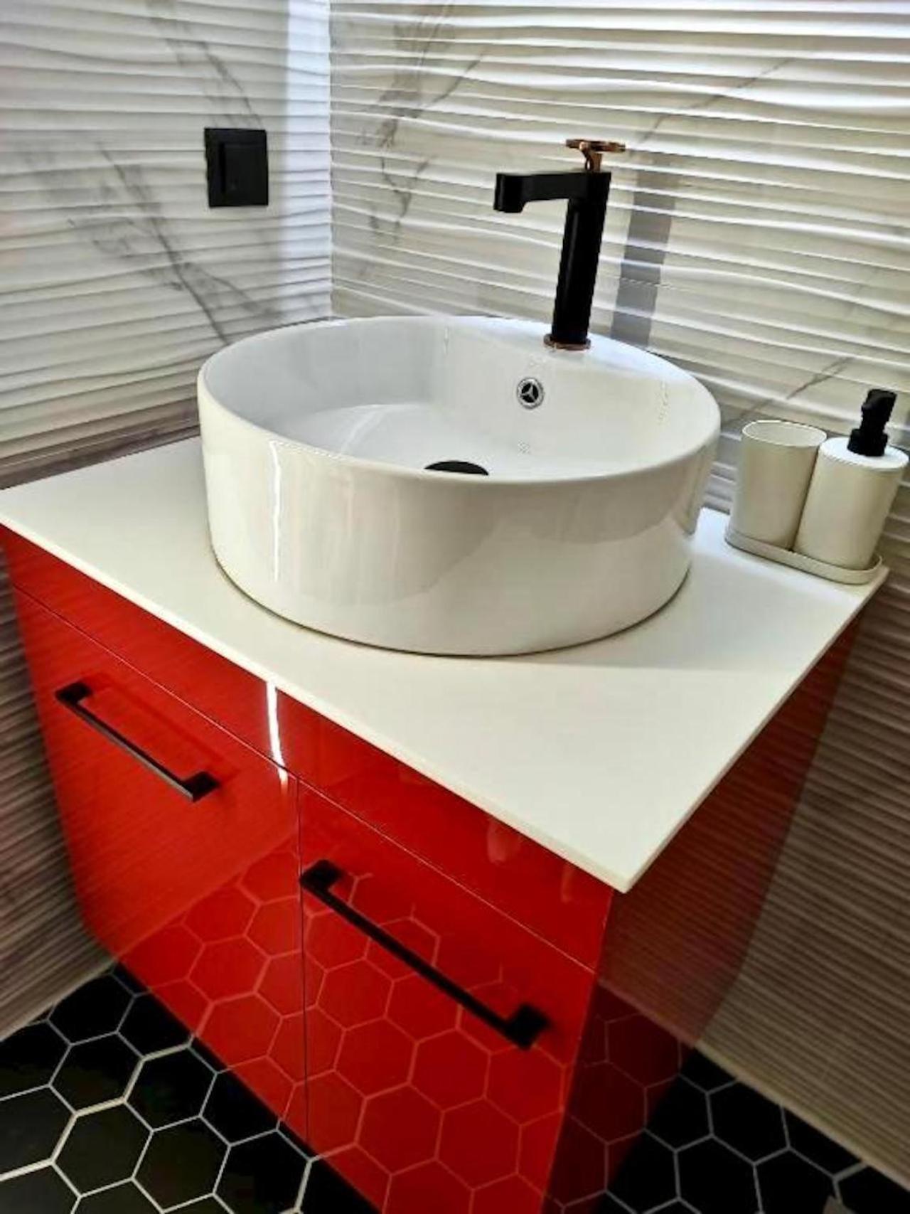 Fruit Tower Apartment Солун Екстериор снимка